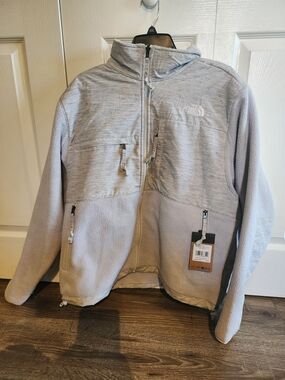 The North Face Mens Regrind Denali Fleece Light Grey Full-Zip, Raw Undyed